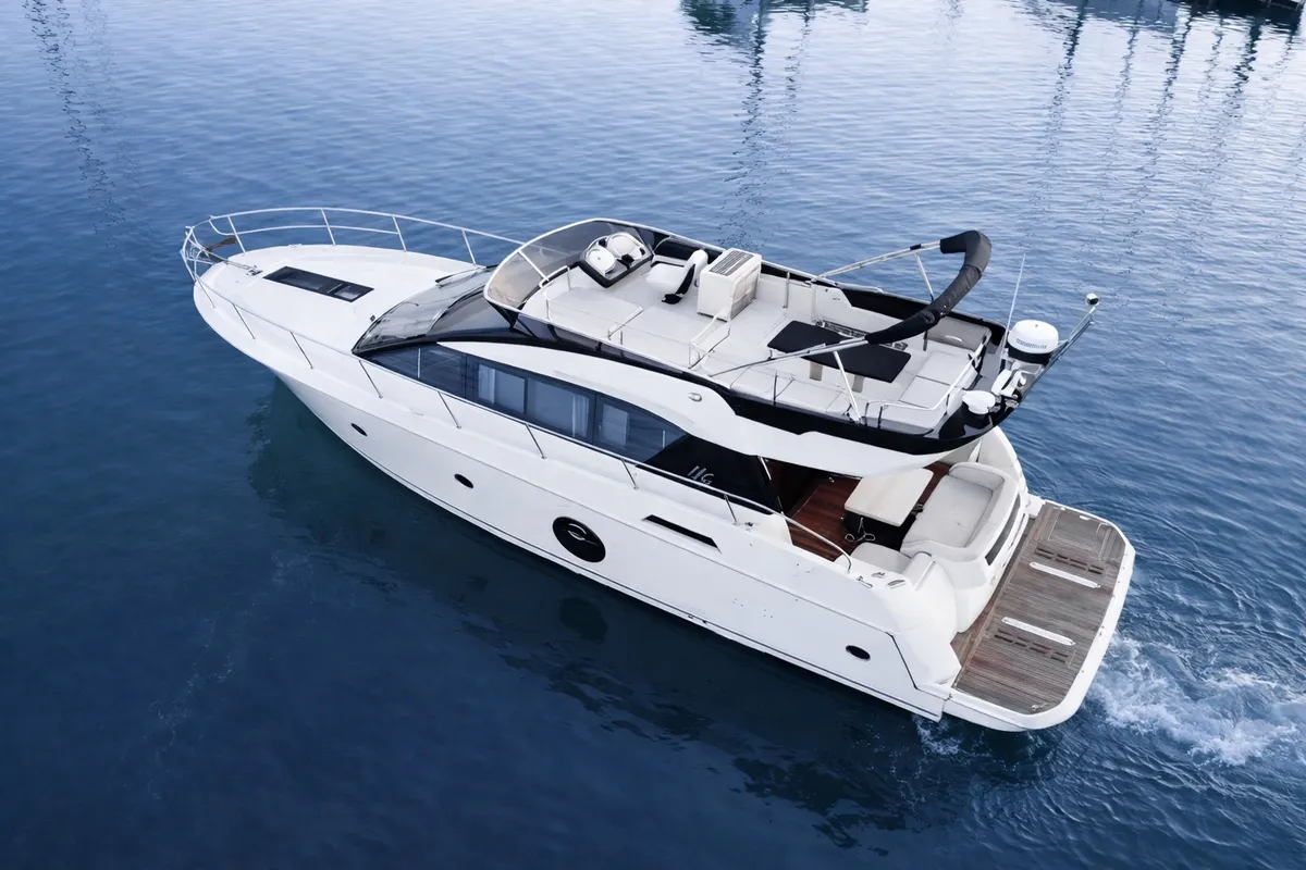 Monte Carlo 5 — Exterior photo 3