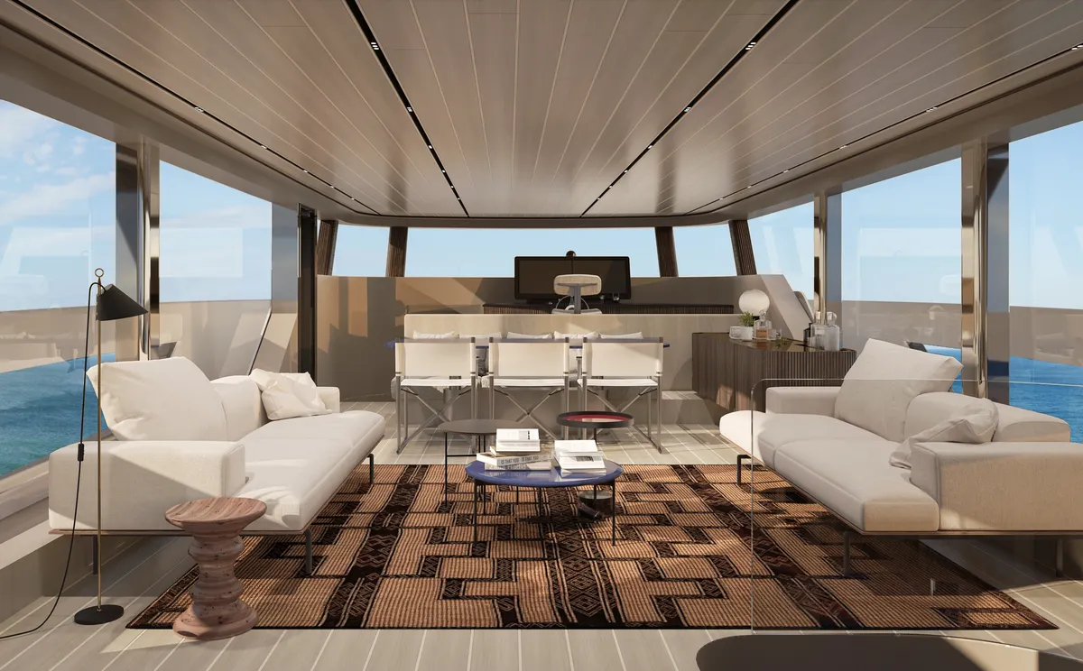 Bluegame BGX83 — Interior photo 1