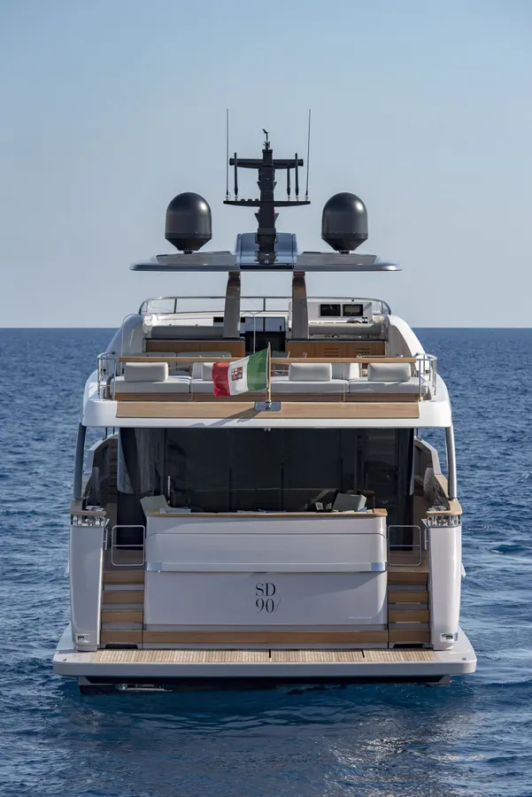 Sanlorenzo SD90 — Exterior photo 4