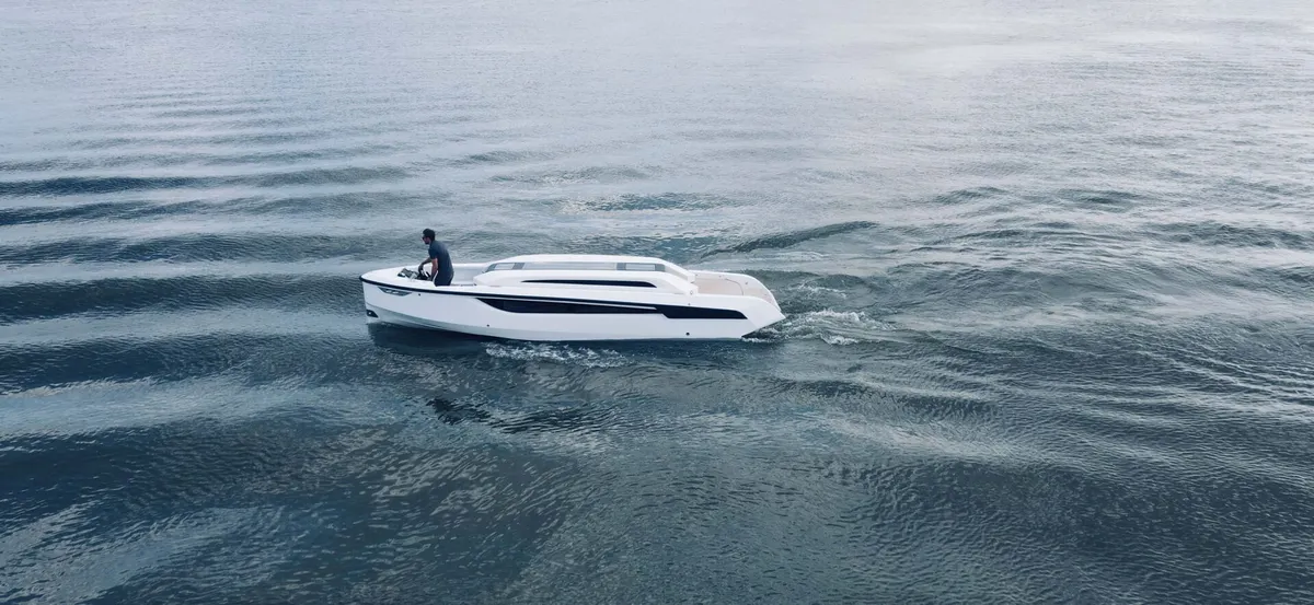 LIMO, LT26 C — Exterior photo 8