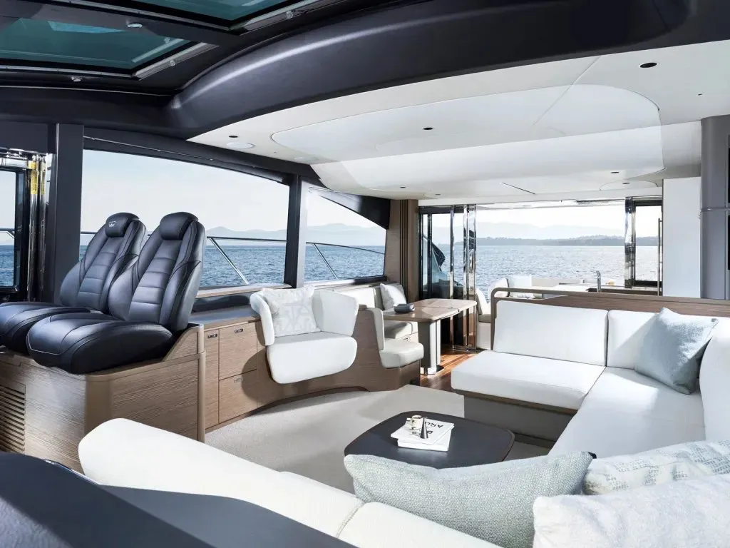 Princess S66 — Exterior photo 18