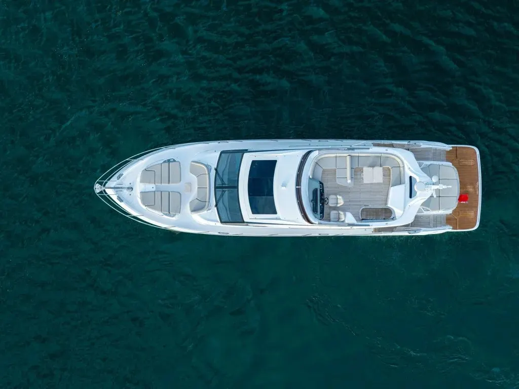 Princess S66 — Exterior photo 6