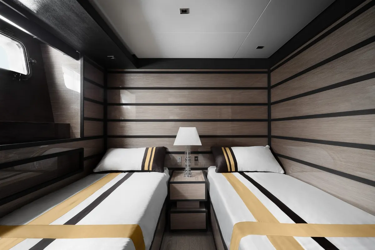 Sanlorenzo SL96A — Interior photo 4