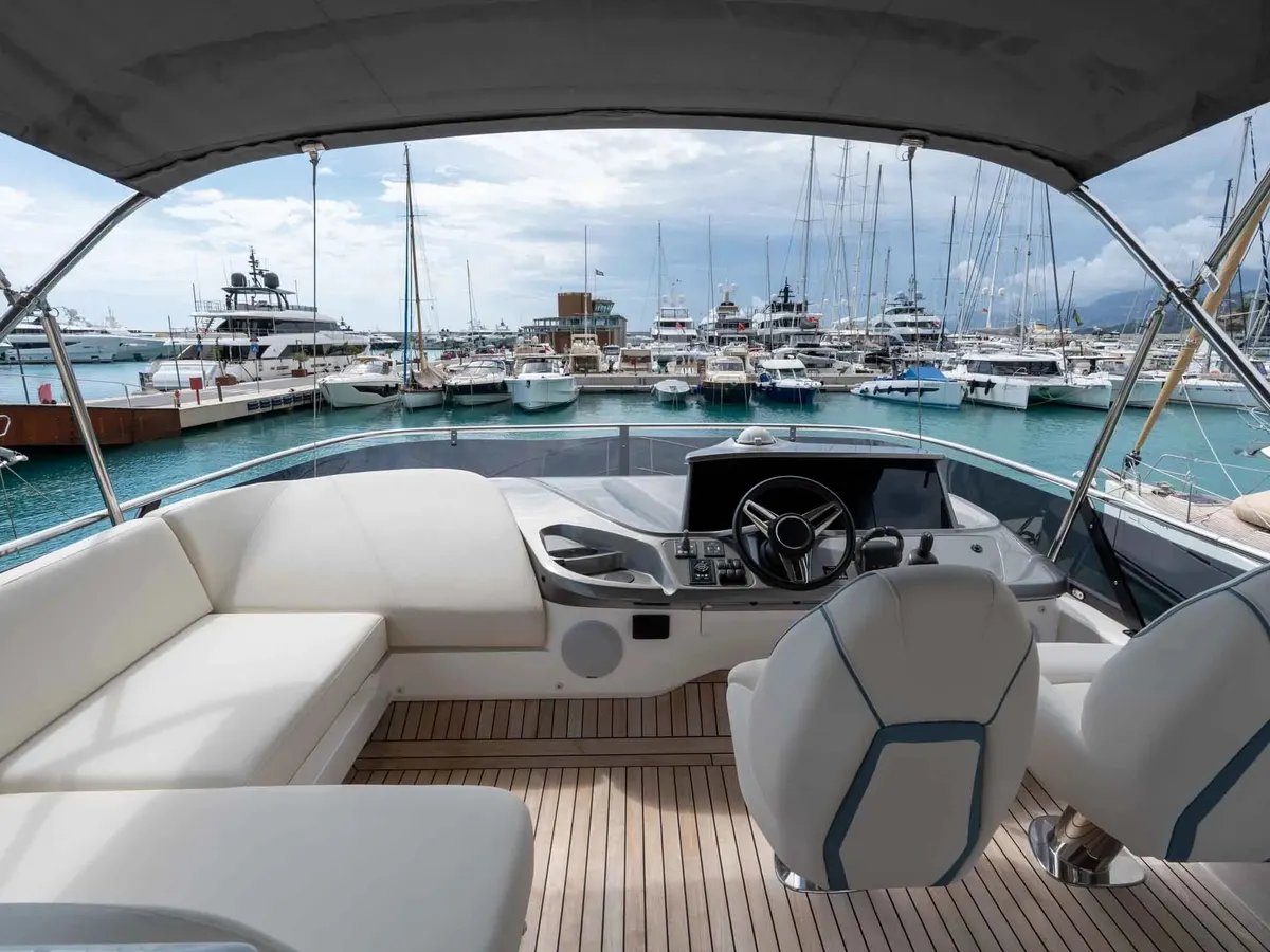 Princess F45 — Exterior photo 14
