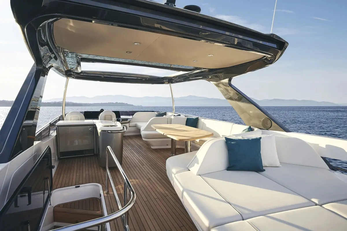 Princess F65 — Exterior photo 30