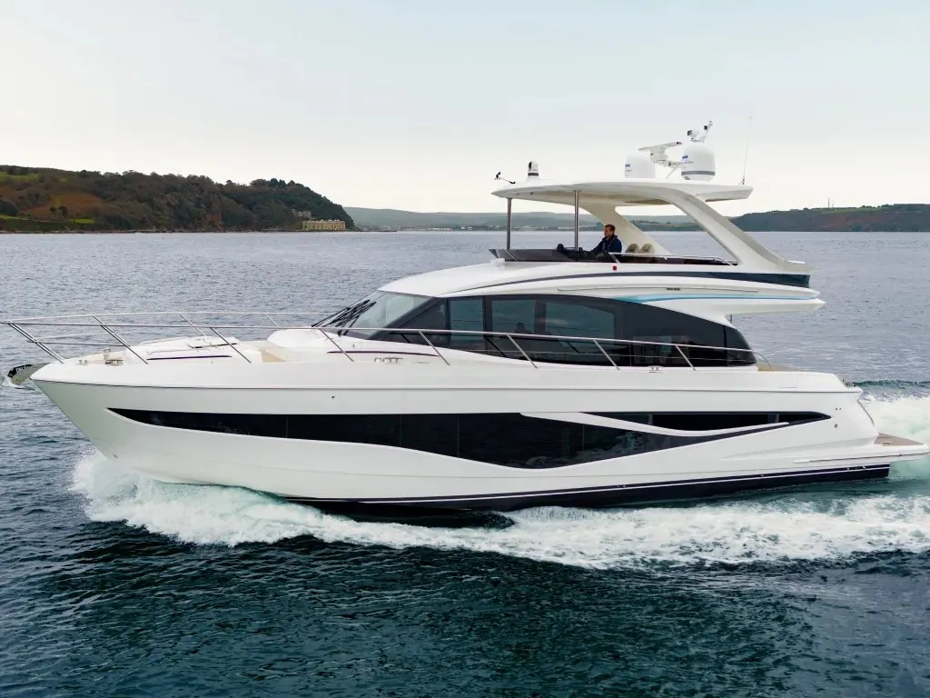 Princess F58 — Exterior photo 3