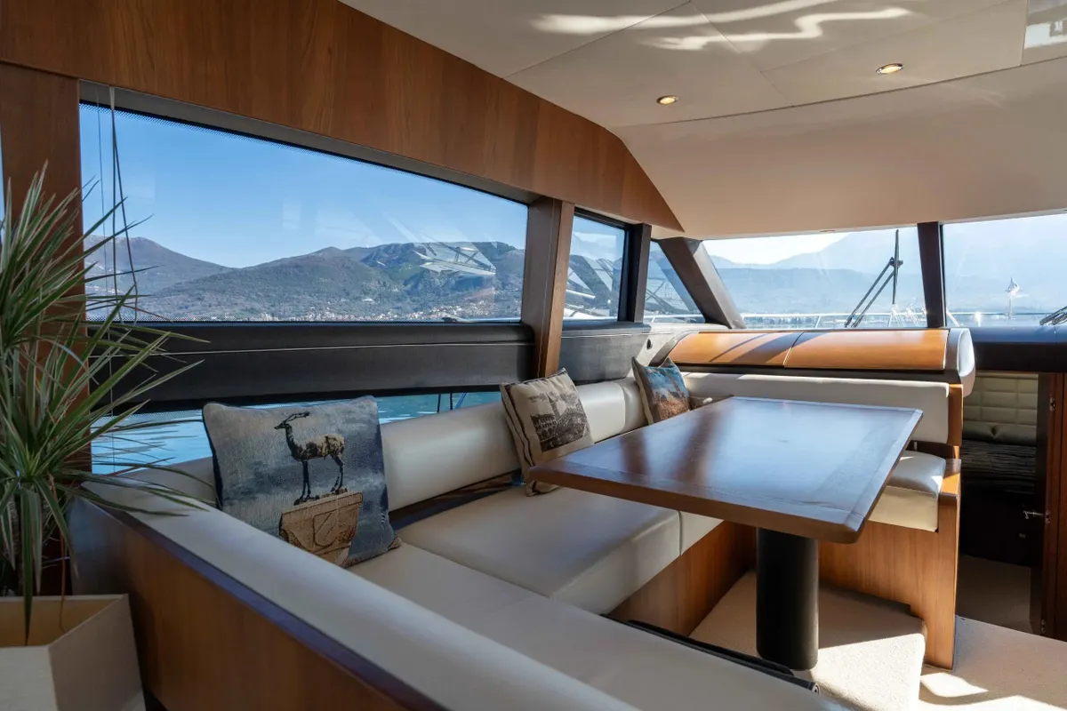 Princess 60 — Exterior photo 10