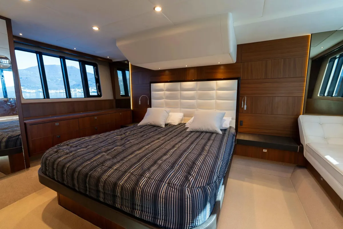 Princess 60 — Exterior photo 13