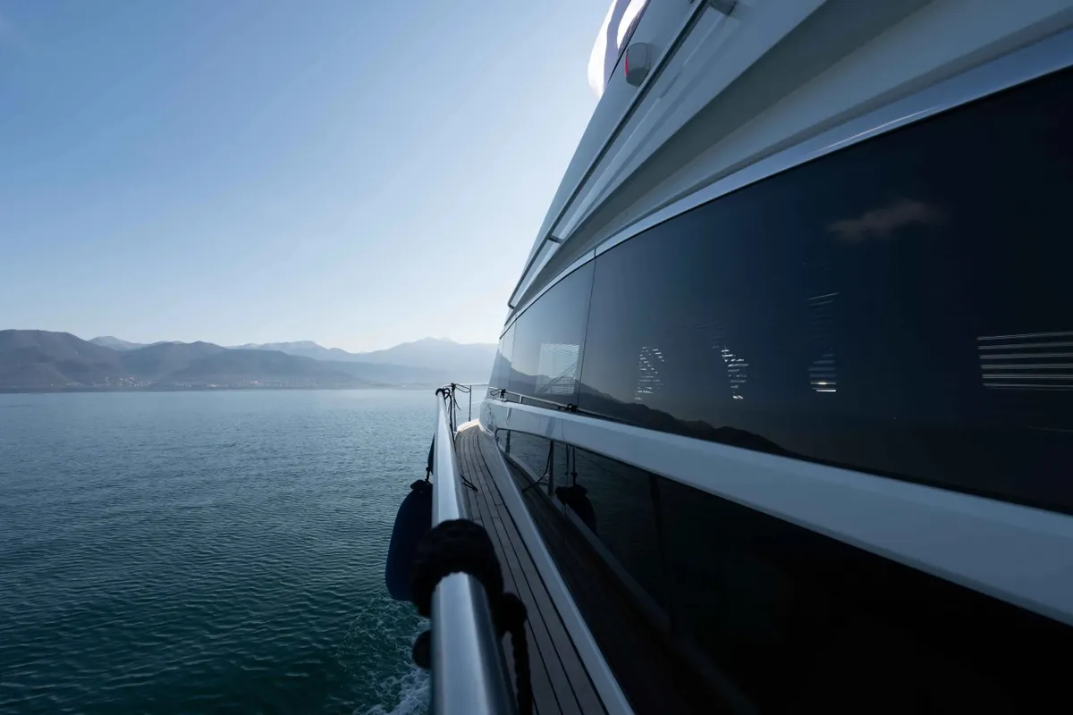 Princess 60 — Exterior photo 7
