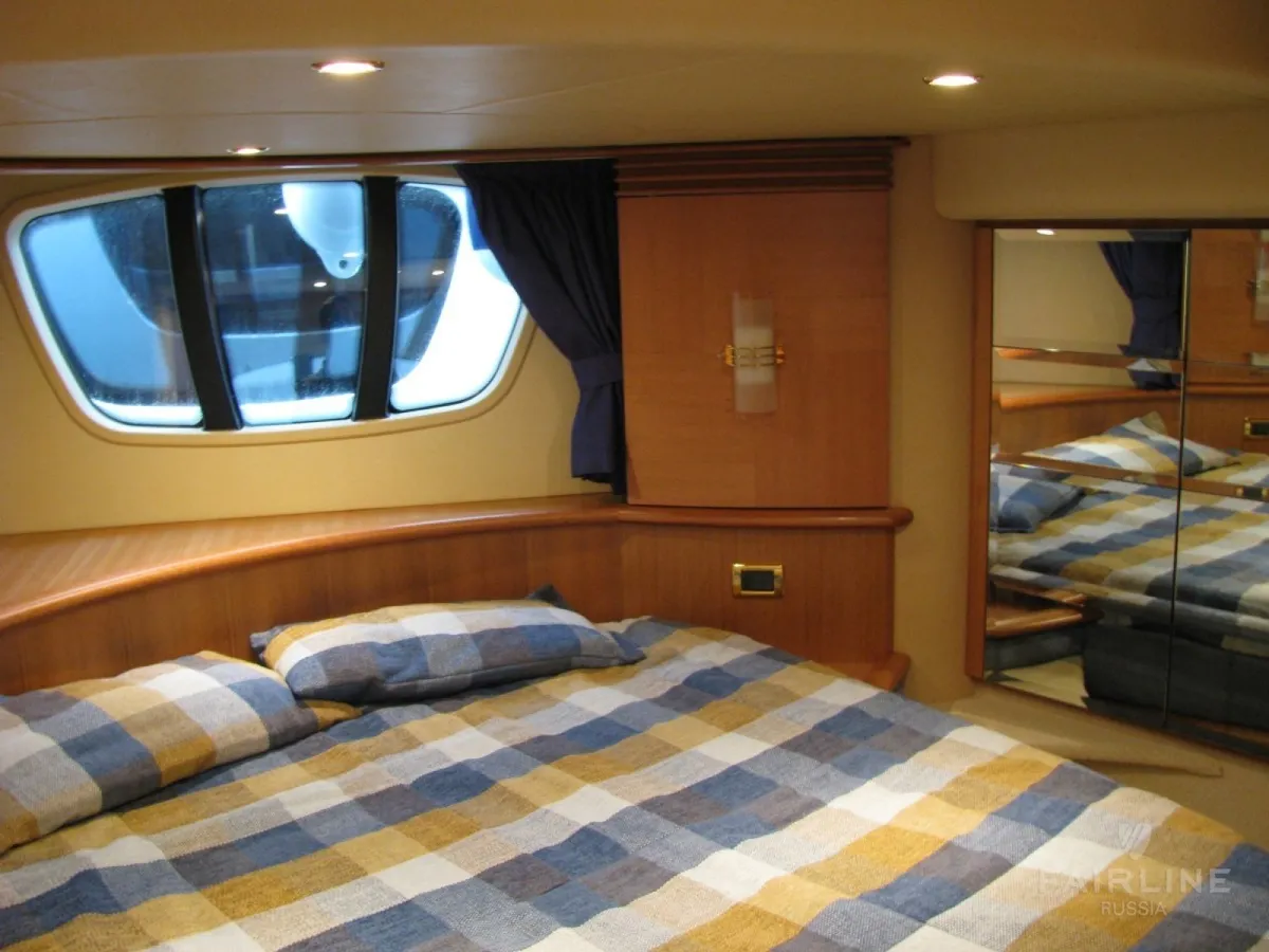 Azimut 62 — Interior photo 4