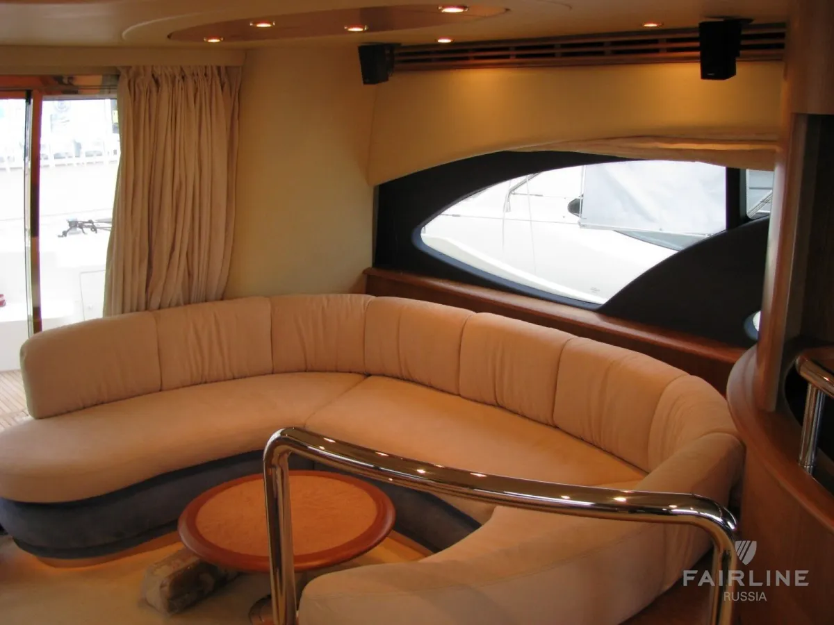 Azimut 62 — Interior photo 9