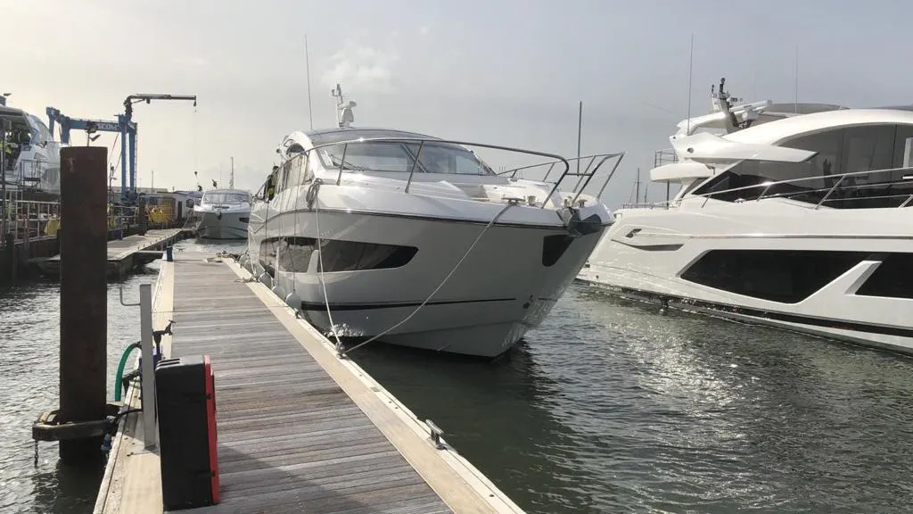 Sunseeker Predator 50 — Exterior photo 3