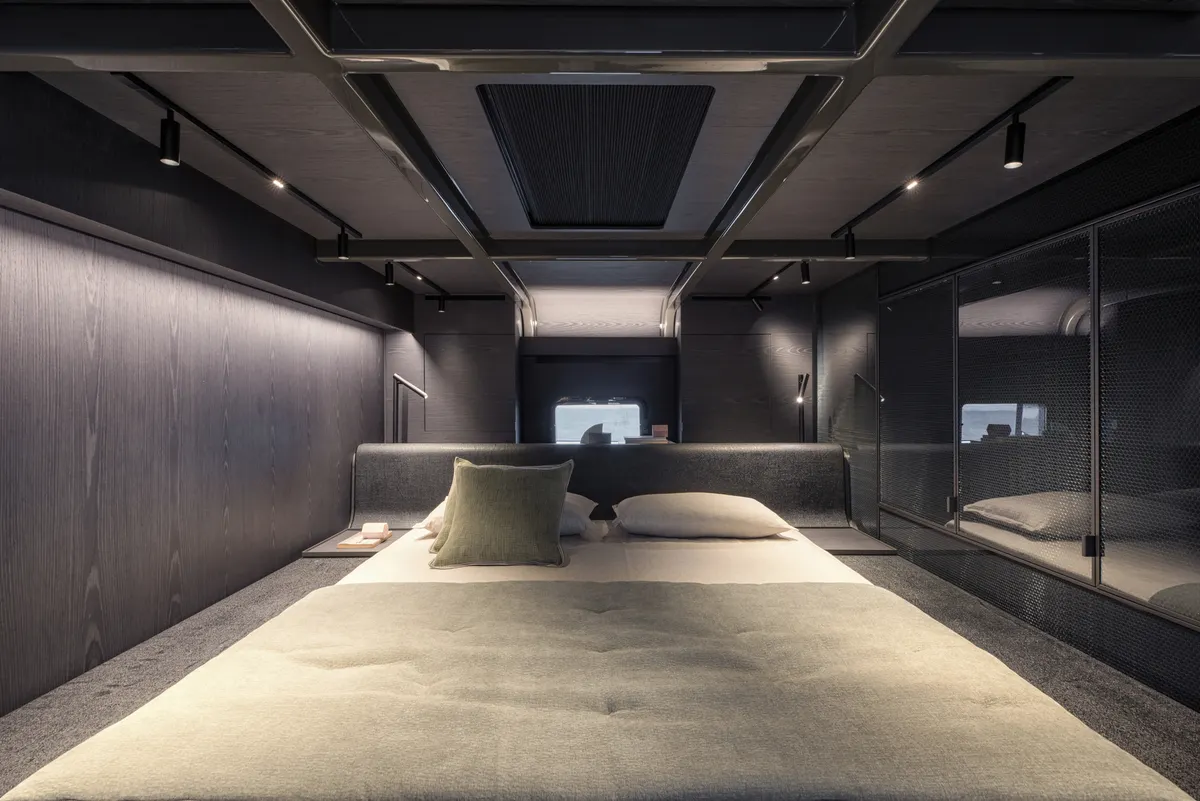 Bluegame BGF45 — Interior photo 6