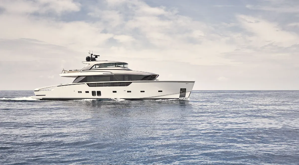 Sanlorenzo SX88 — Exterior photo 15