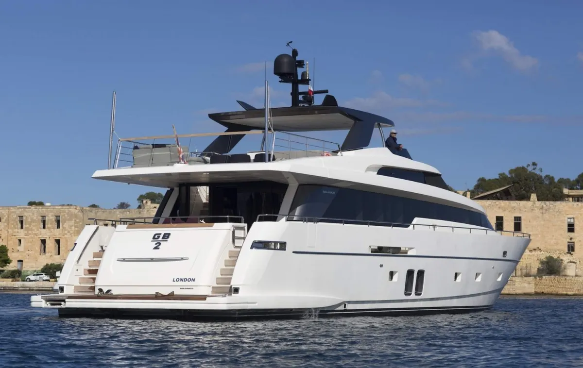 Sanlorenzo SL94 GB2 — Exterior photo 2