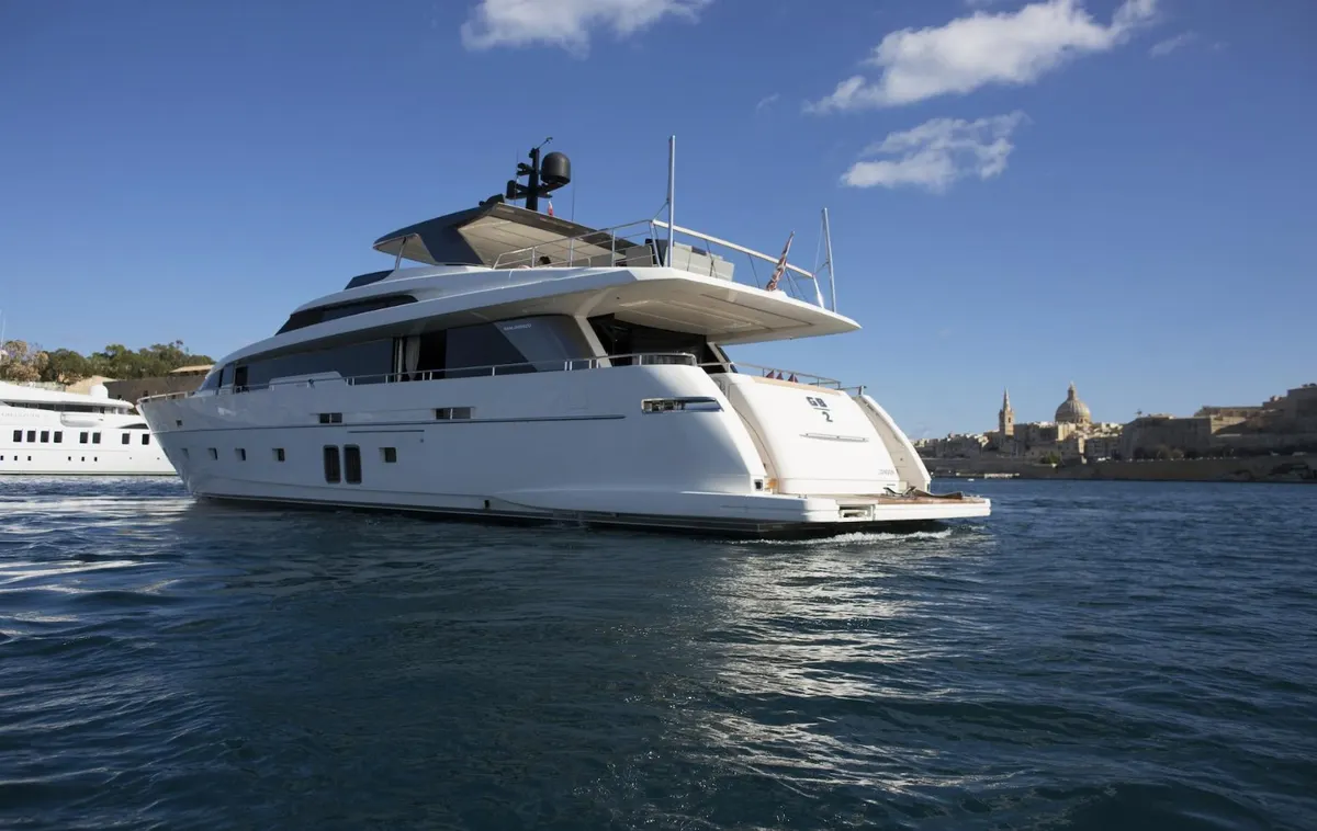 Sanlorenzo SL94 GB2 — Exterior photo 8
