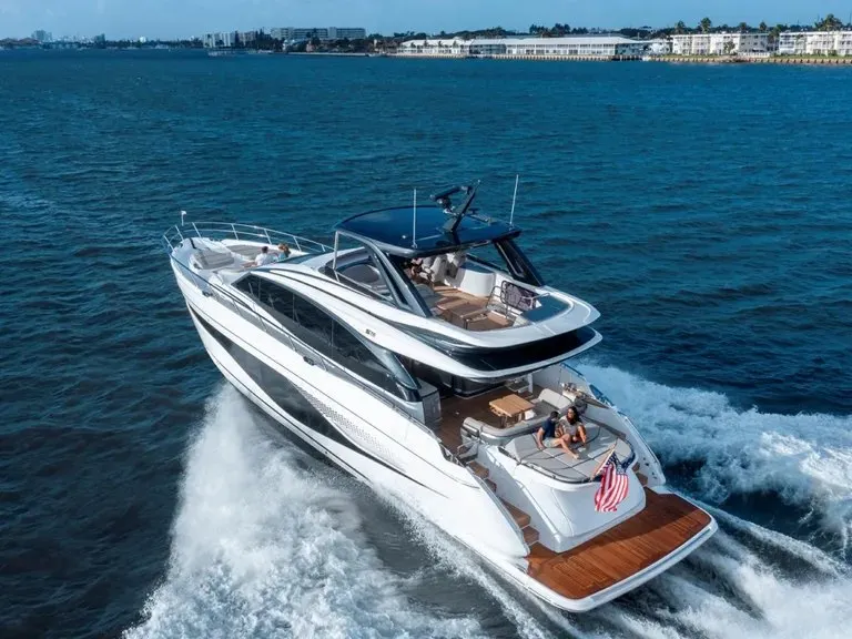 Princess S72 — Exterior photo 17