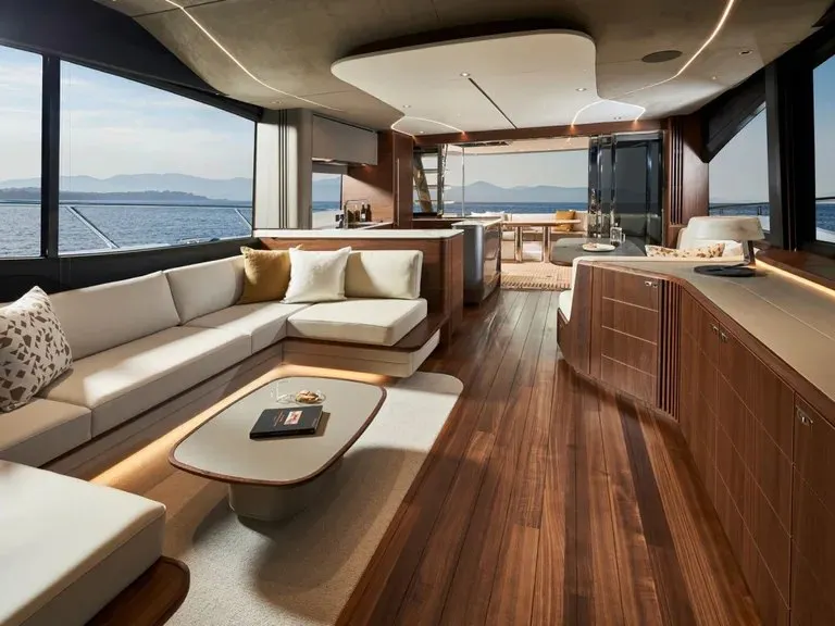 Princess S72 — Exterior photo 23