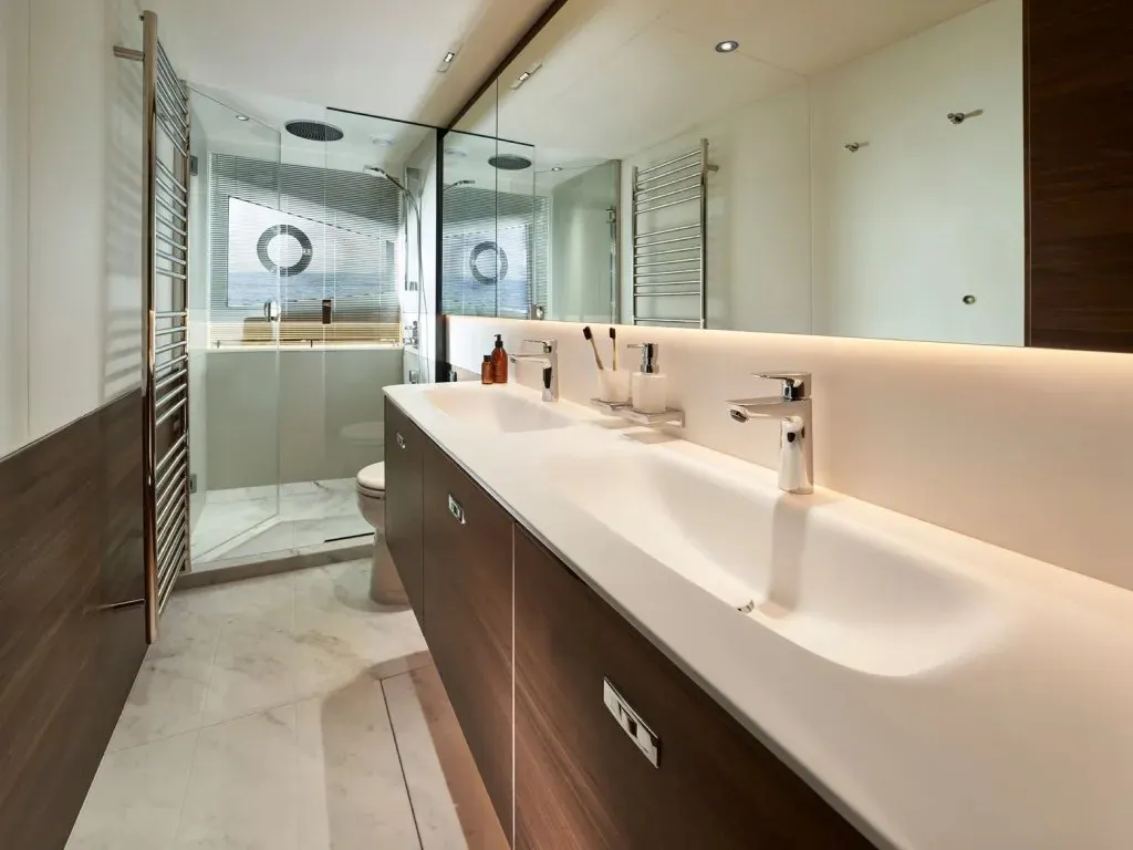 Princess S72 — Exterior photo 25