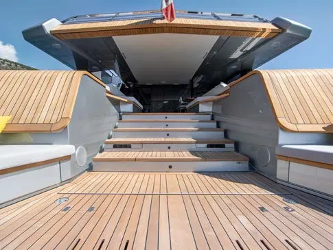 Wallywhy 200 — Exterior photo 20
