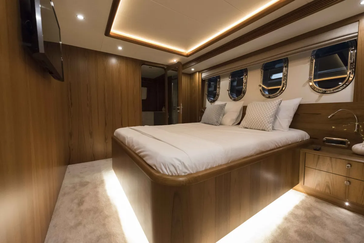 Wim Van Der Valk — Interior photo 3
