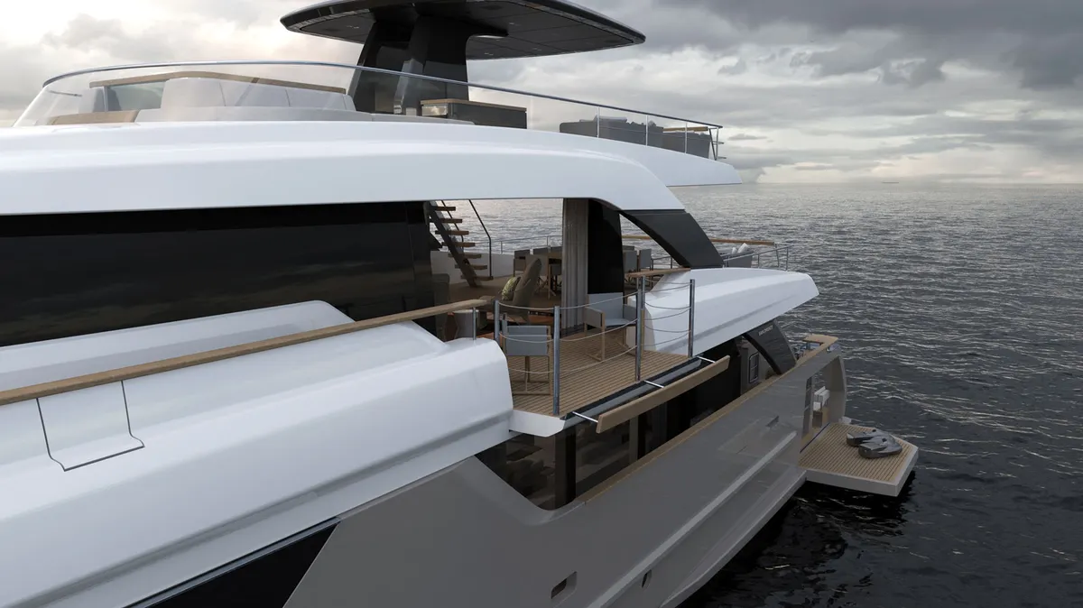 Sanlorenzo SD118 — Exterior photo 4