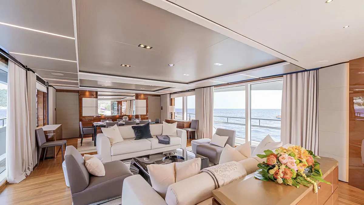 Princess 35M Avalon — Exterior photo 23