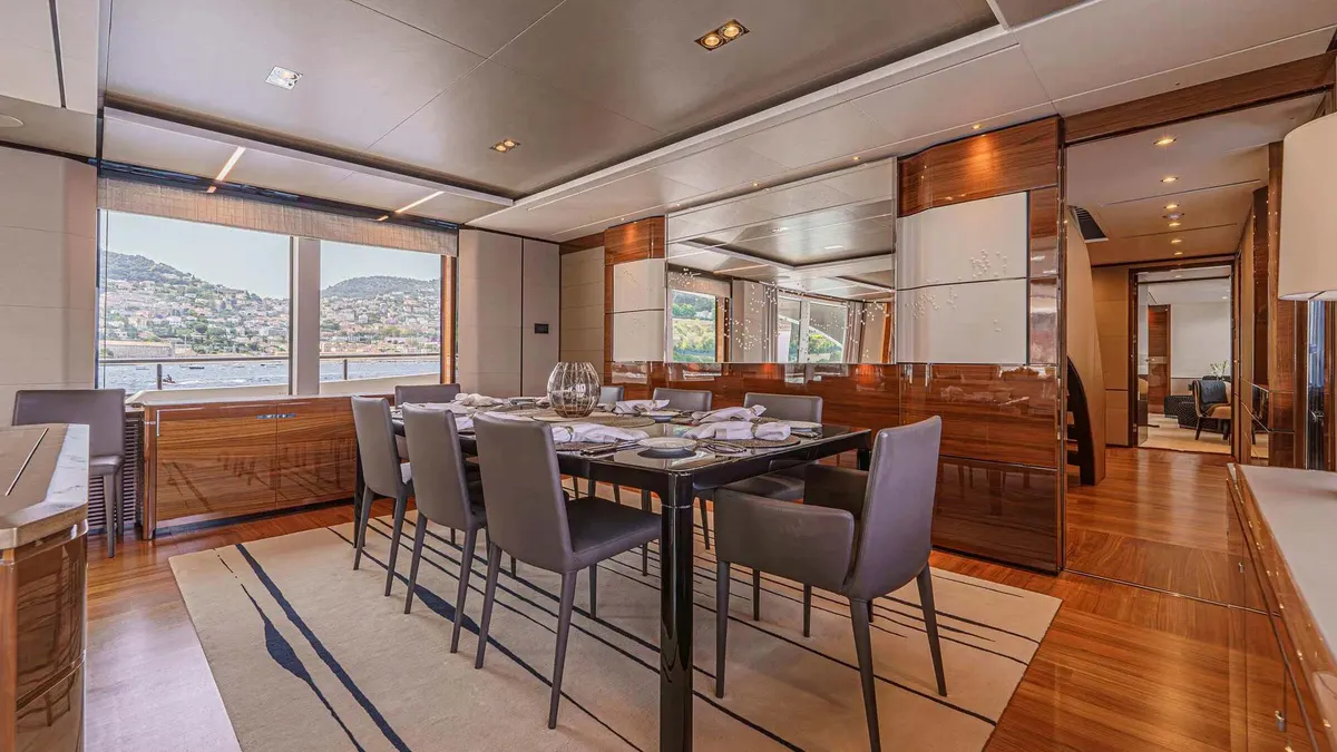 Princess 35M Avalon — Exterior photo 24