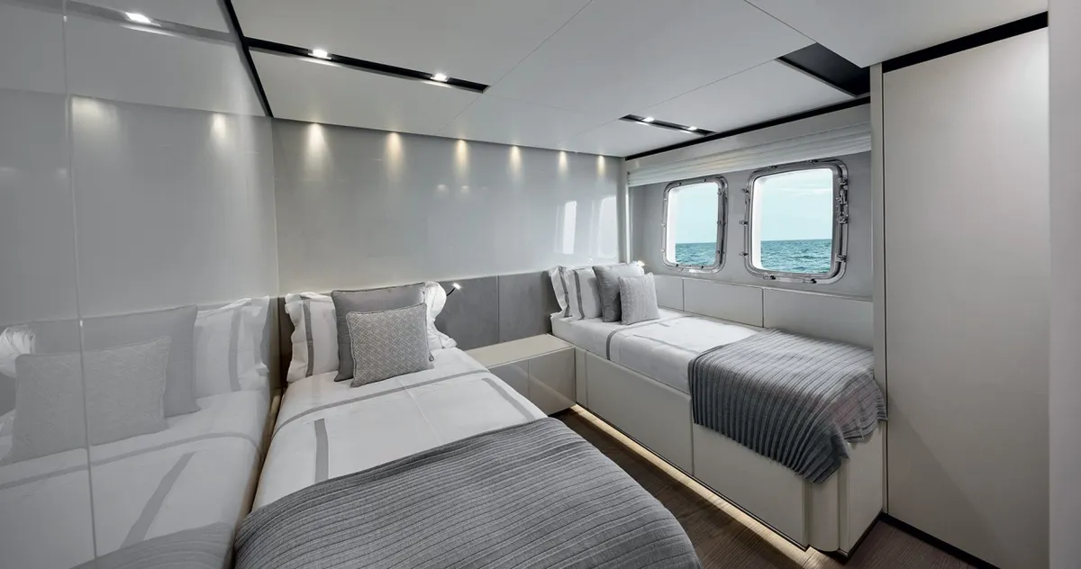 Sanlorenzo SL118 — Interior photo 3