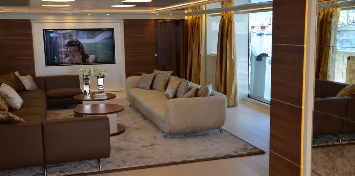 Sanlorenzo 40Alloy Liliya — Interior photo 1