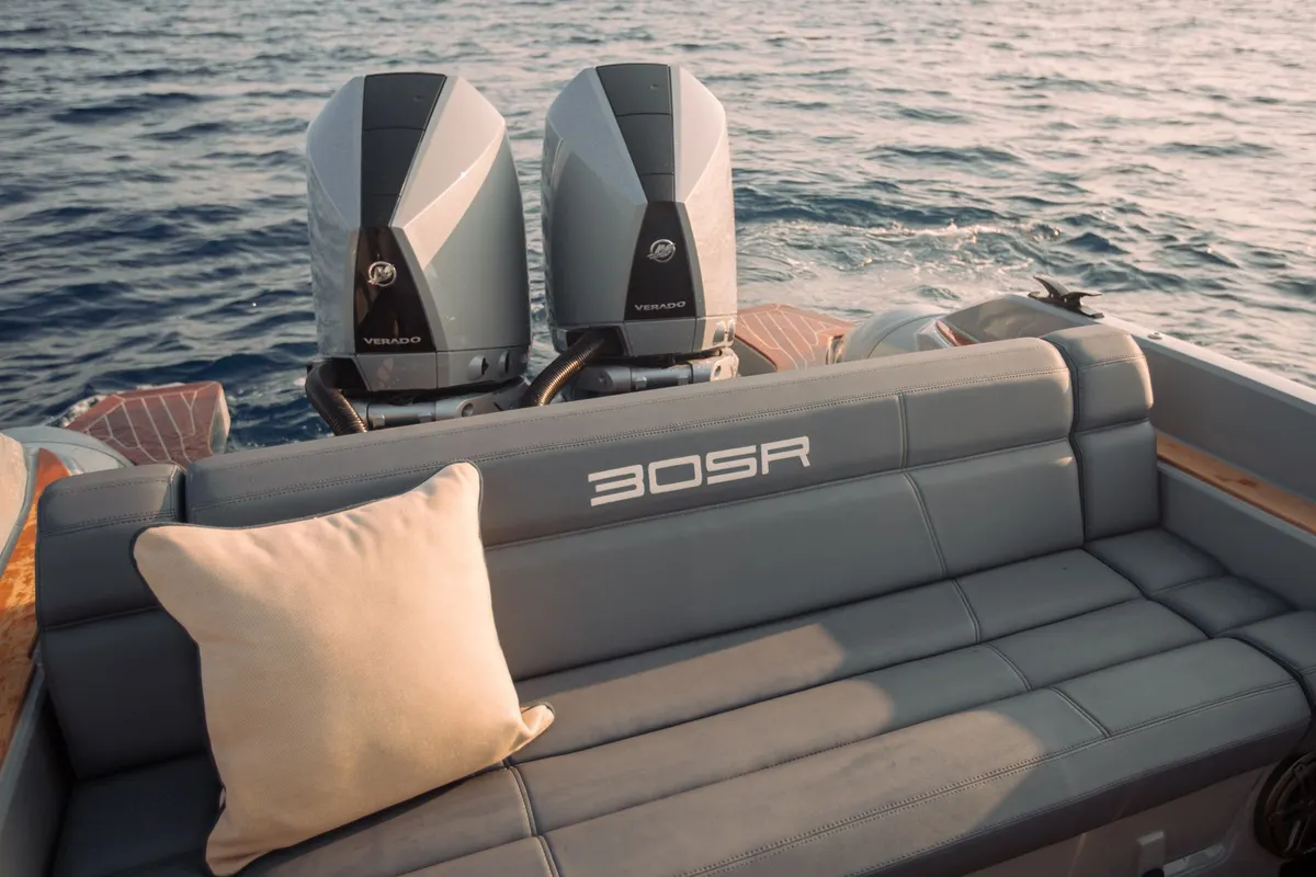 Olympic 30SR — Exterior photo 12