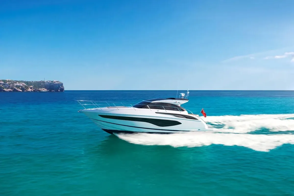 Princess V40 — Exterior photo 11
