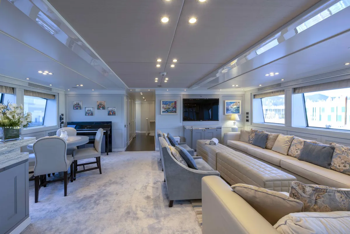 Sunseeker 131 Yacht - Ambassador — Exterior photo 11