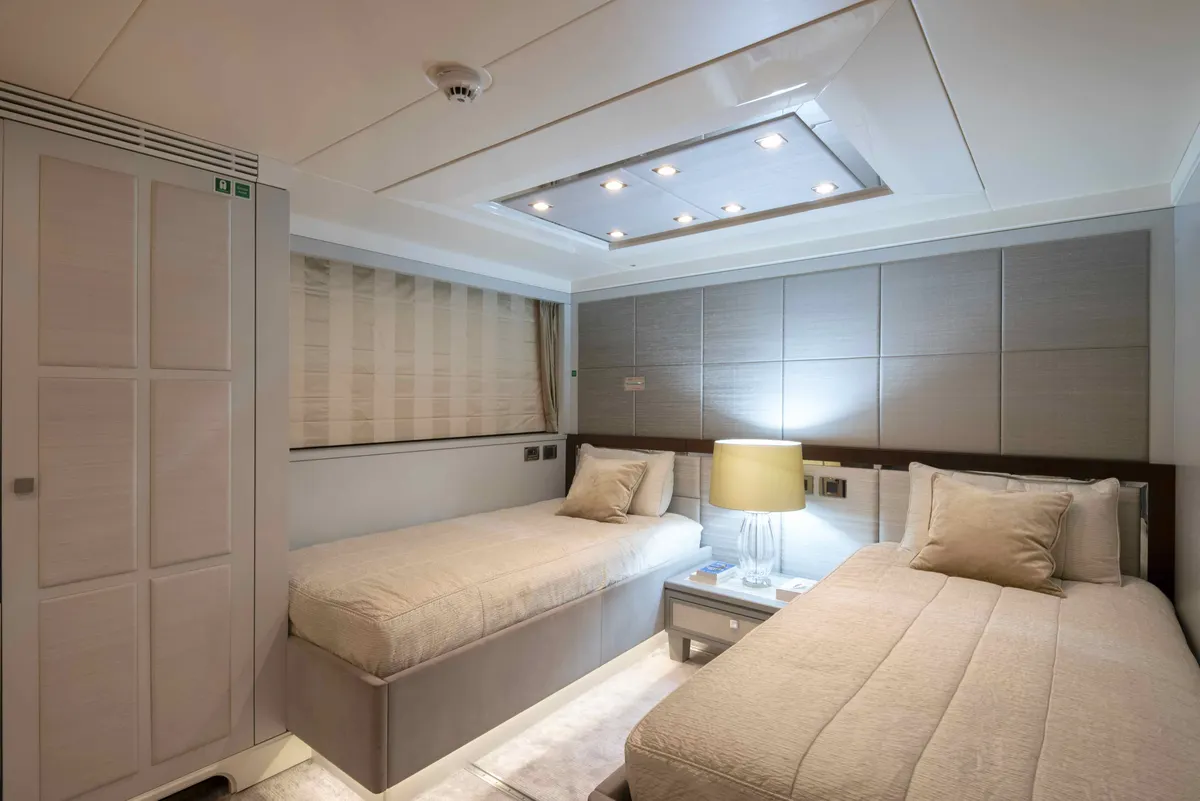 Sunseeker 131 Yacht - Ambassador — Exterior photo 23