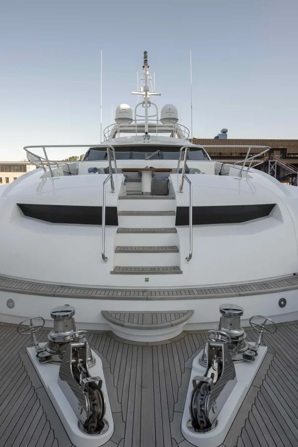 Sunseeker 131 Yacht - Ambassador — Exterior photo 6