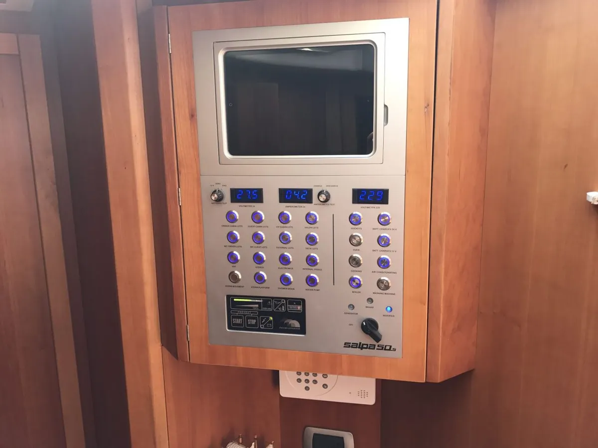 Salpa 50.5 — Interior photo 20