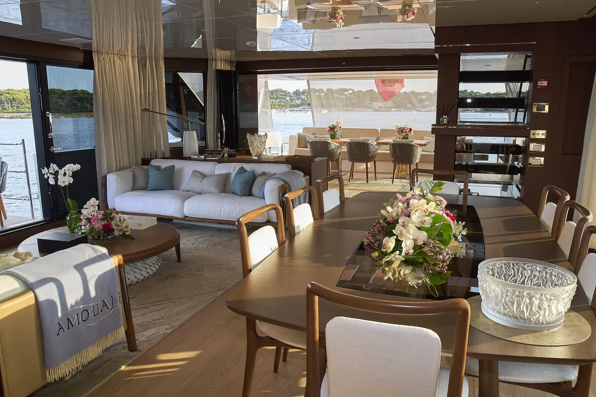 Sanlorenzo SL102A — Interior photo 6