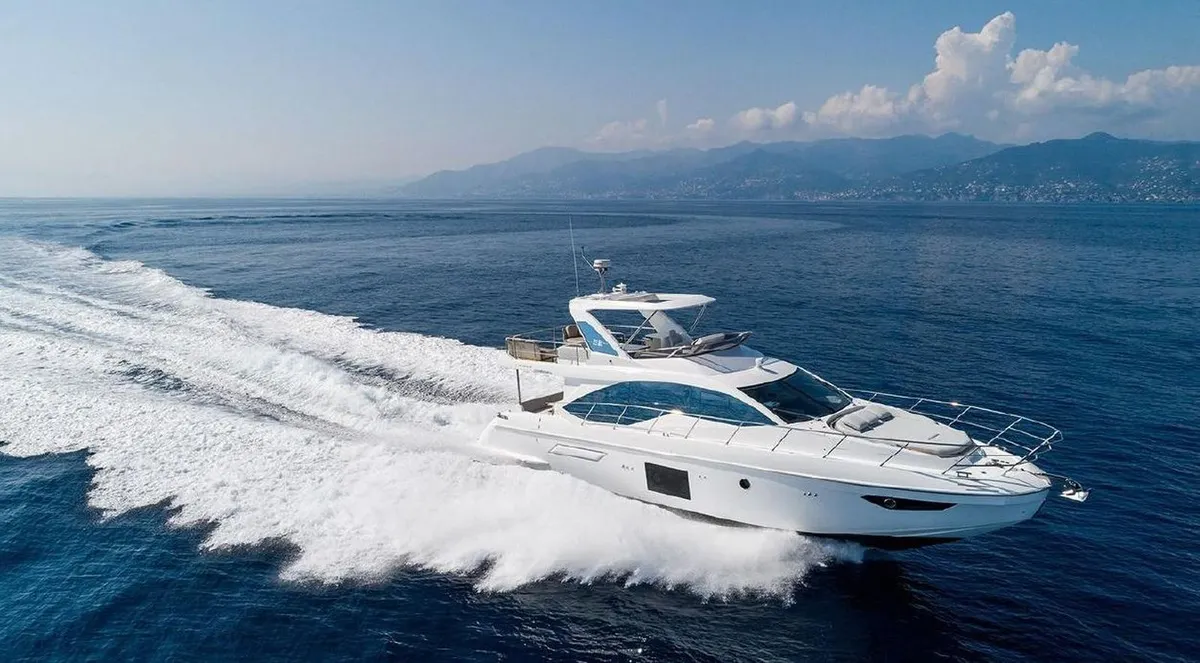 Azimut 55