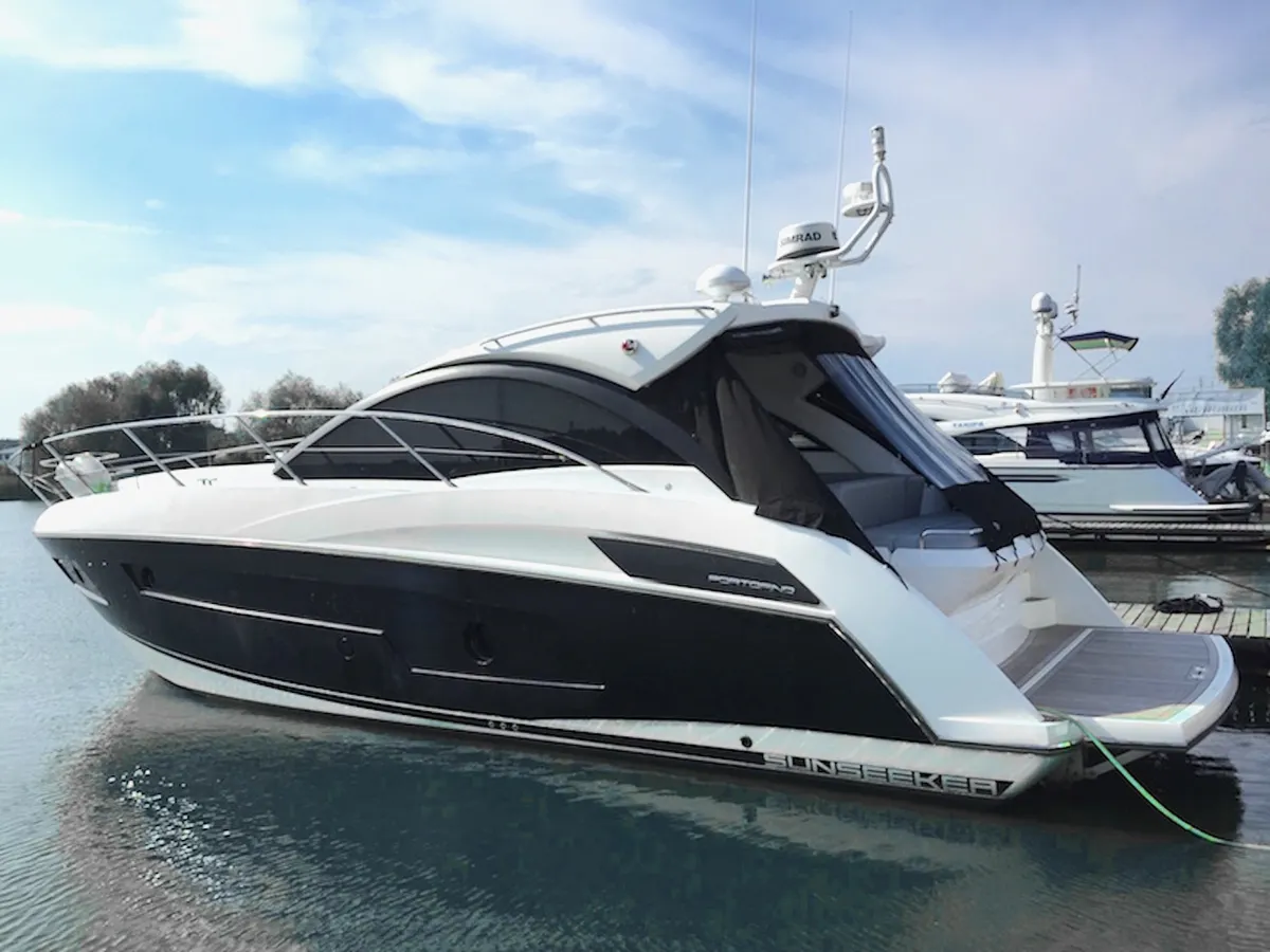 Sunseeker Portofino 40 — Exterior photo 2